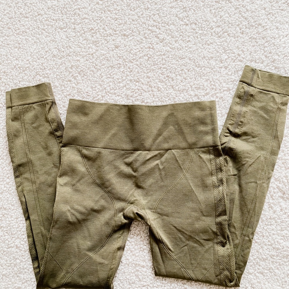 ZYIA Olive Green leggings
